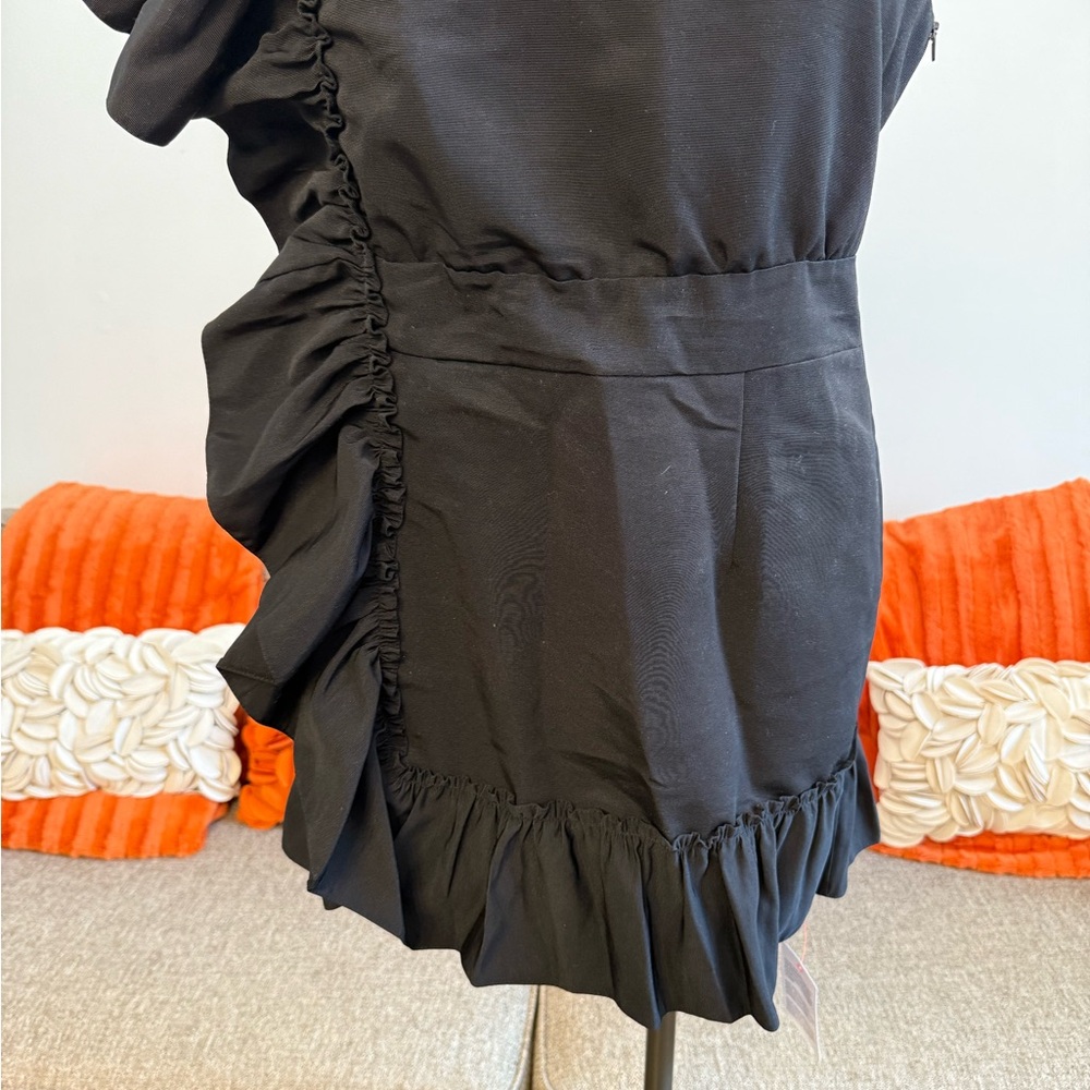 ❣️🆕ASOS Design One Shoulder Ruffle Detail Black Dress❣️ - Picture 4 of 10